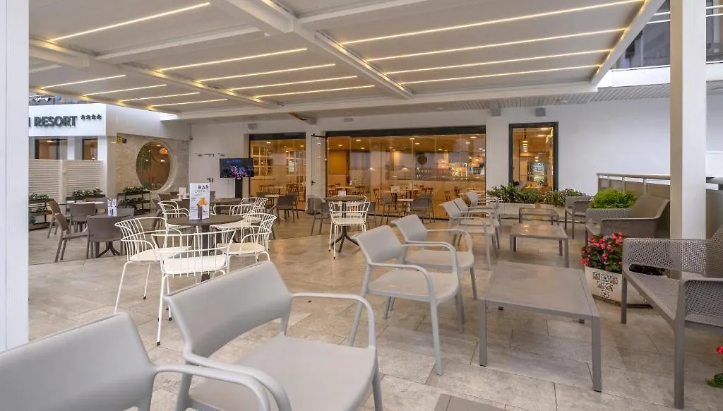 Hotel Rosamar Garden Resort 4* Lloret de Mar 4*,